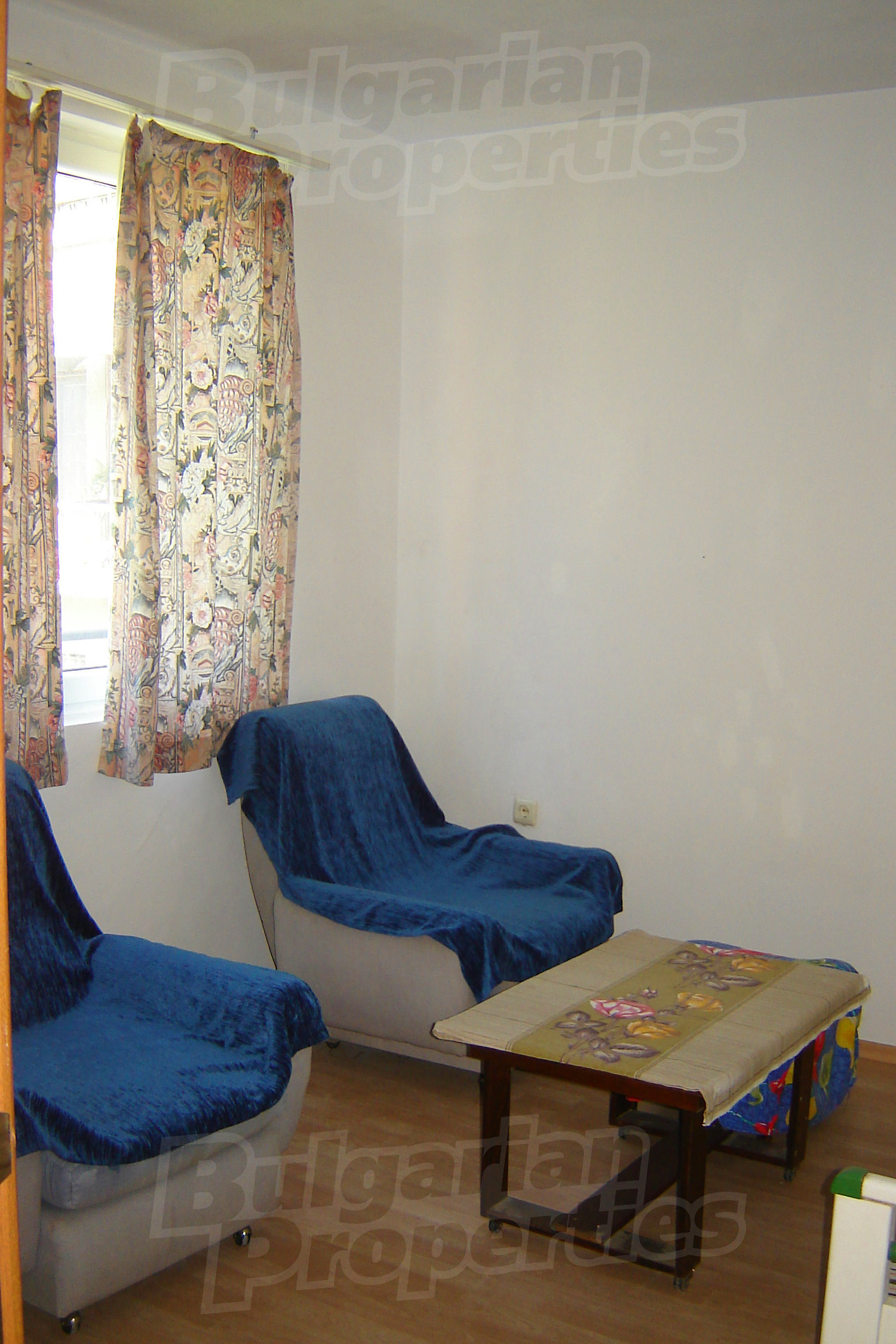 Gallery Picture 9