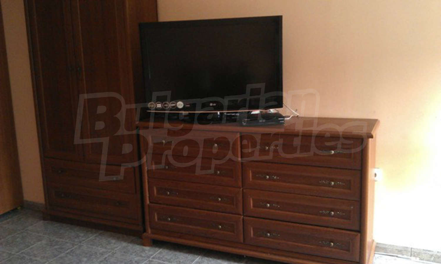 Gallery Picture 34
