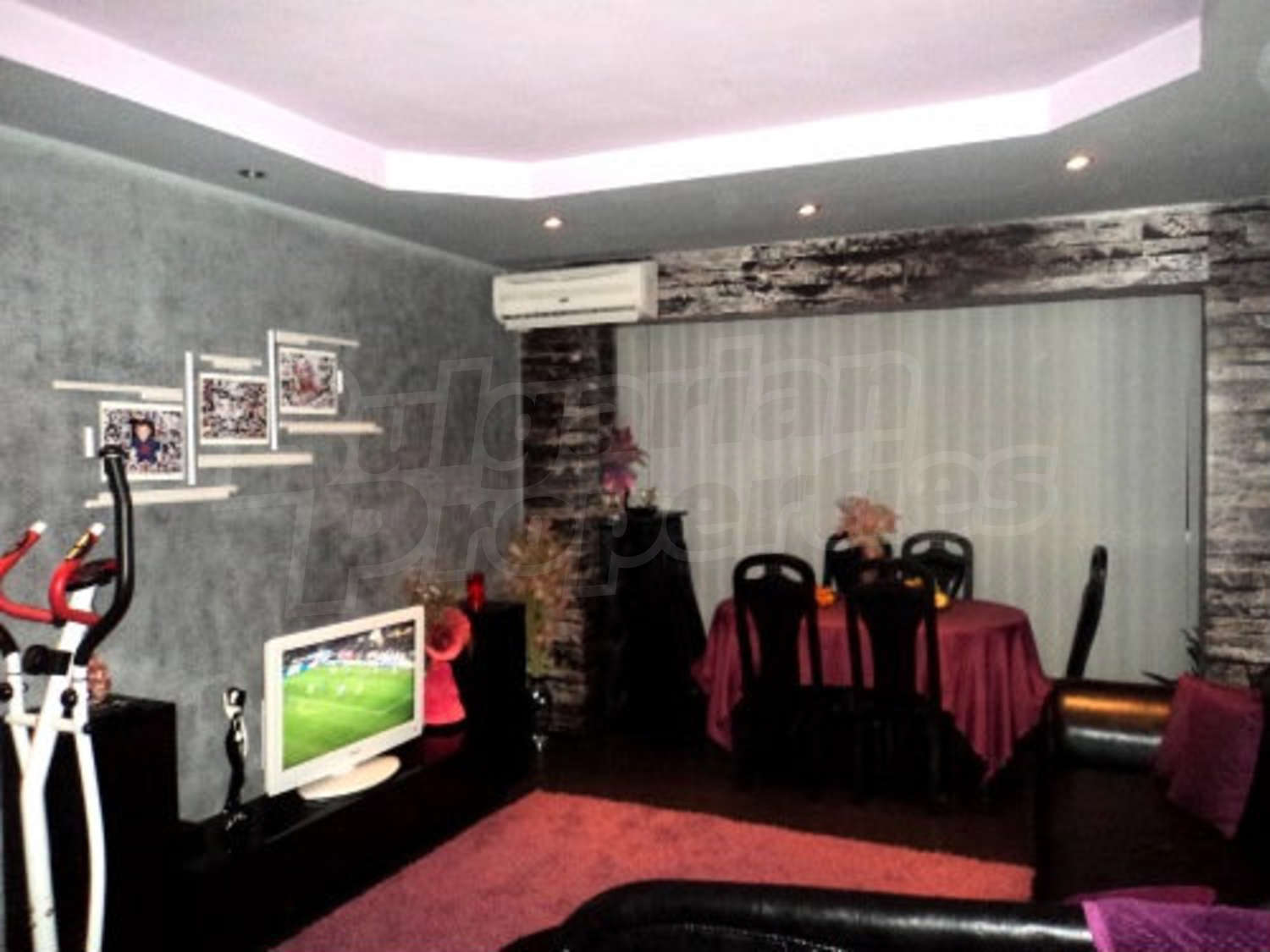 Gallery Picture 3