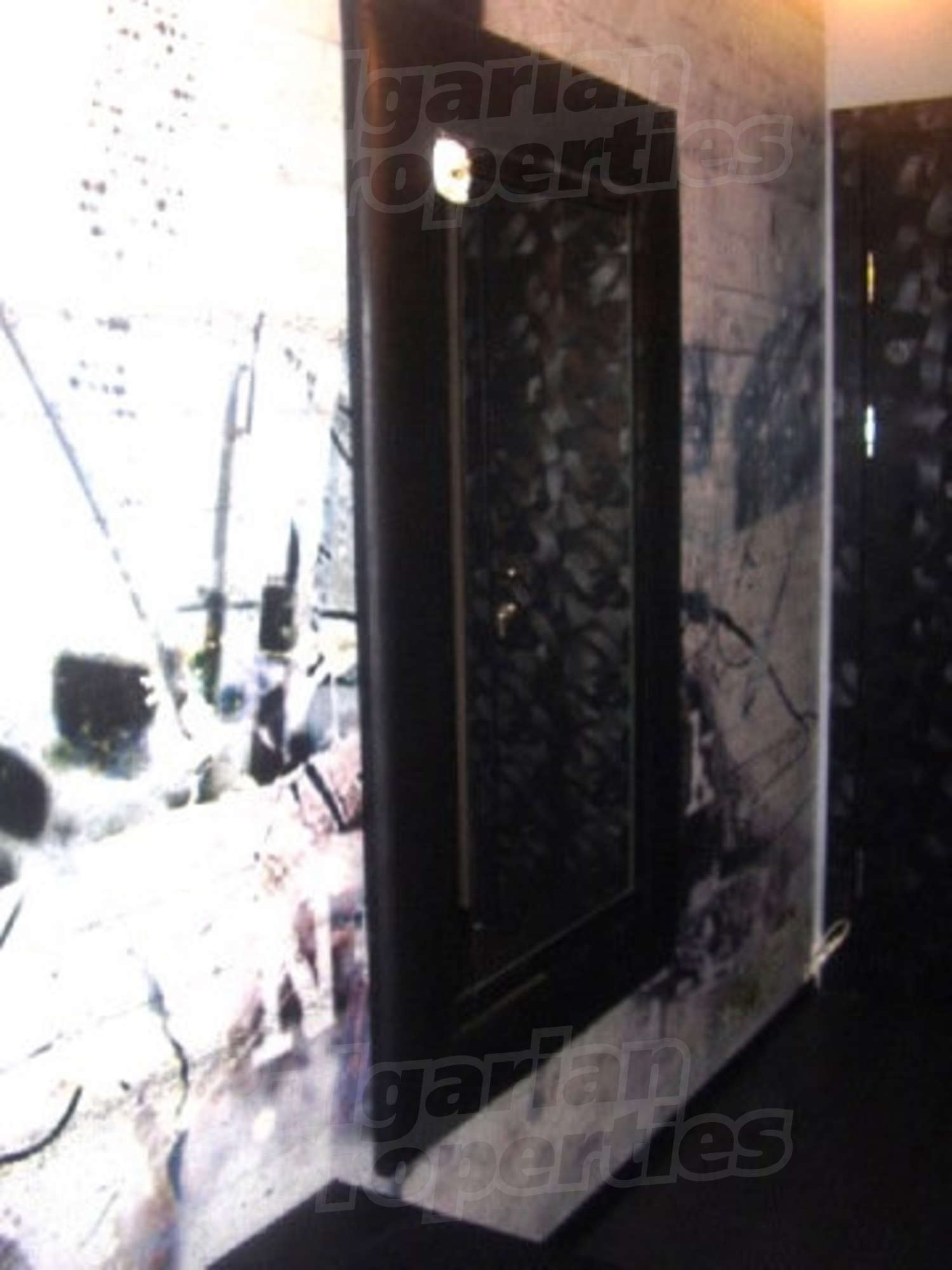 Gallery Picture 35