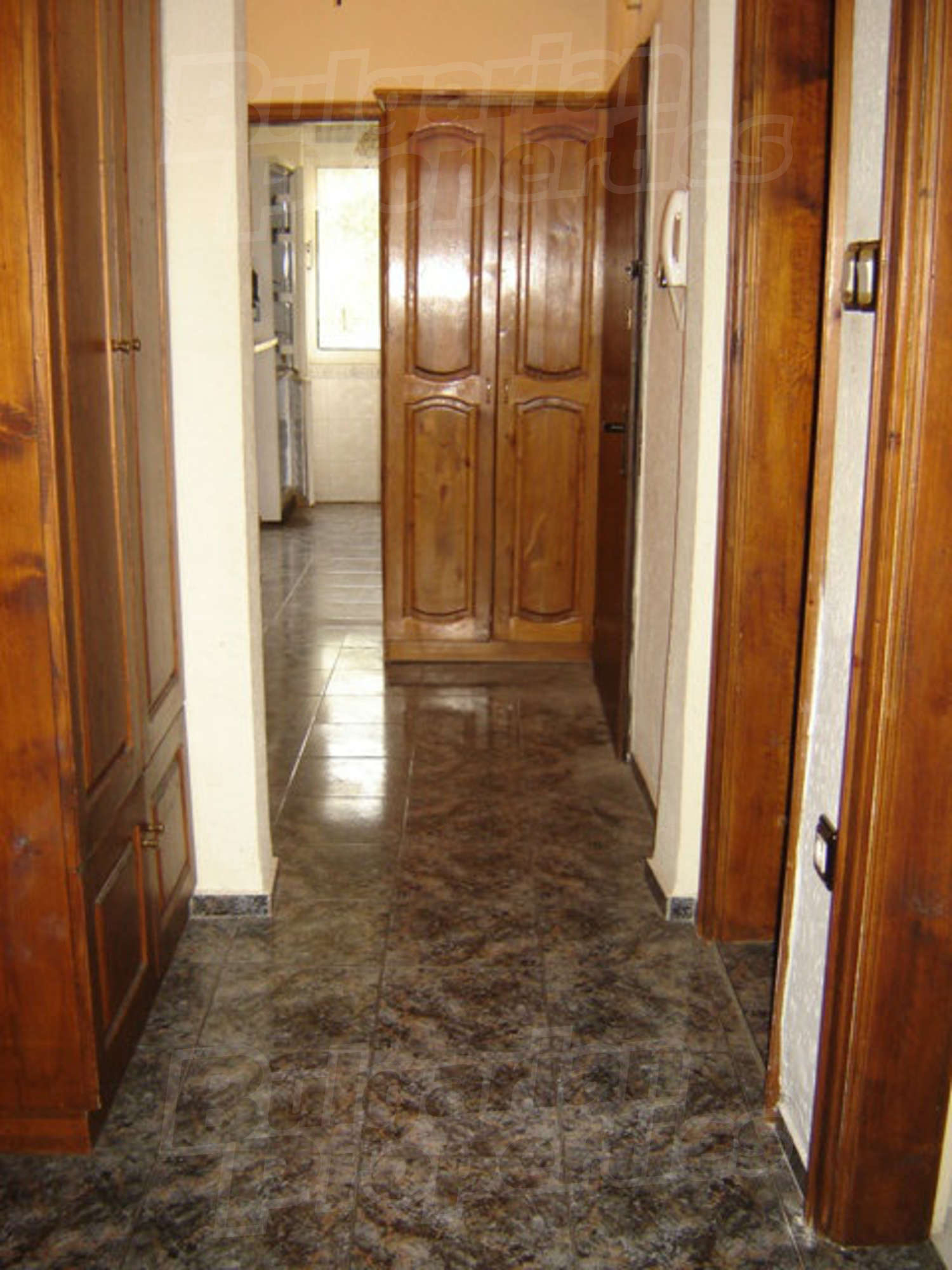 Gallery Picture 8