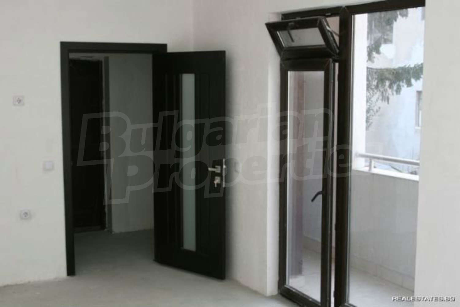Gallery Picture 11