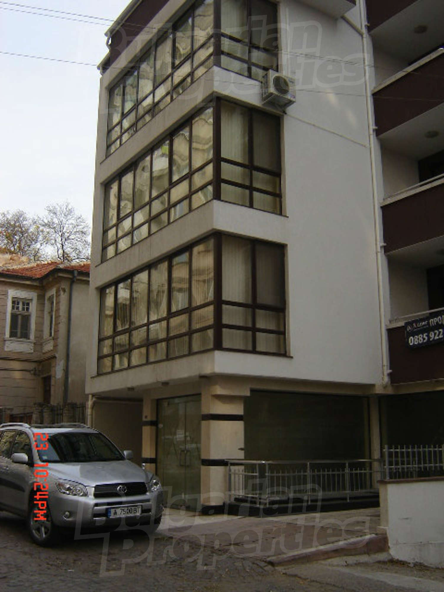 Gallery Picture 3