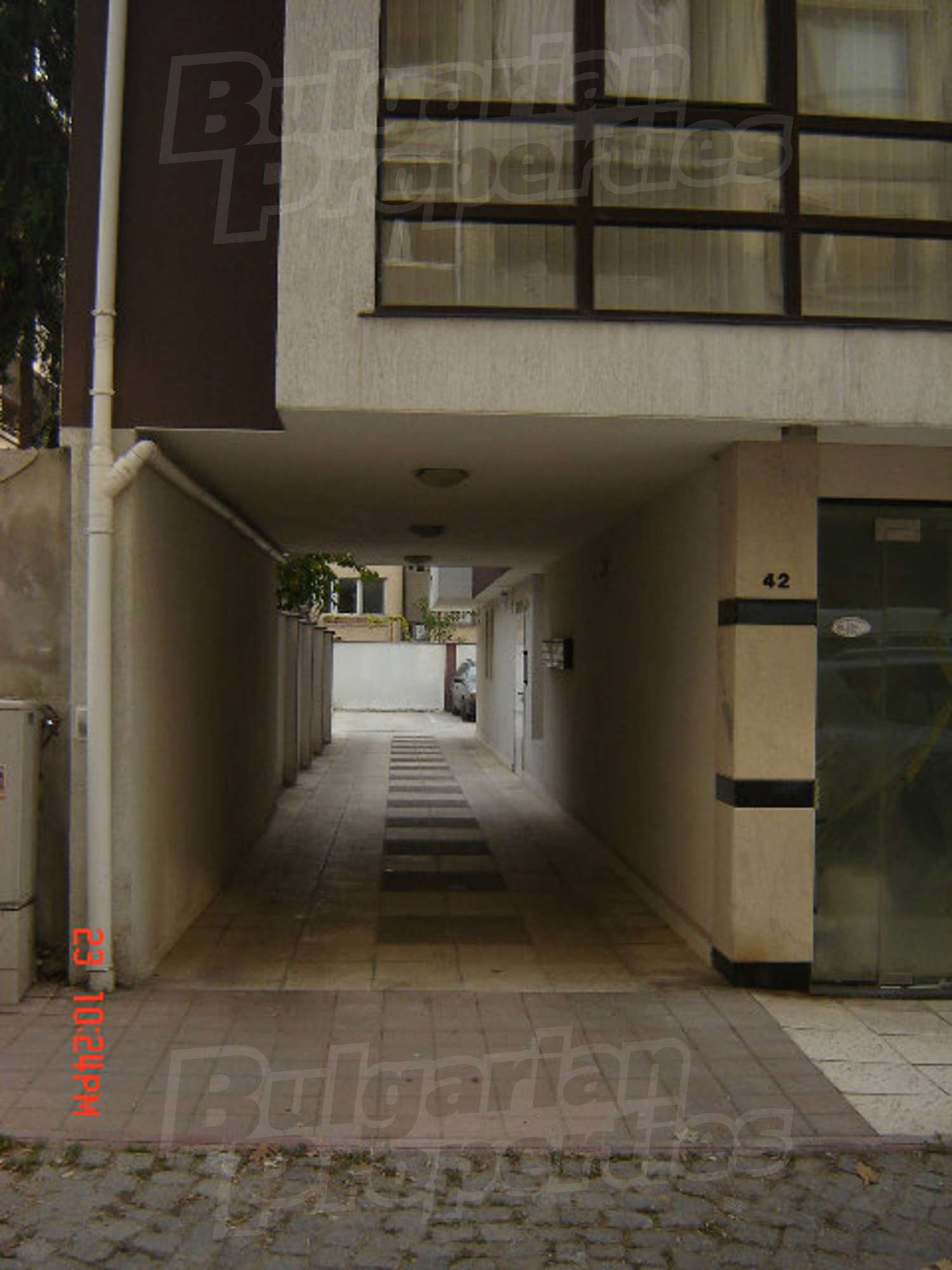 Gallery Picture 4