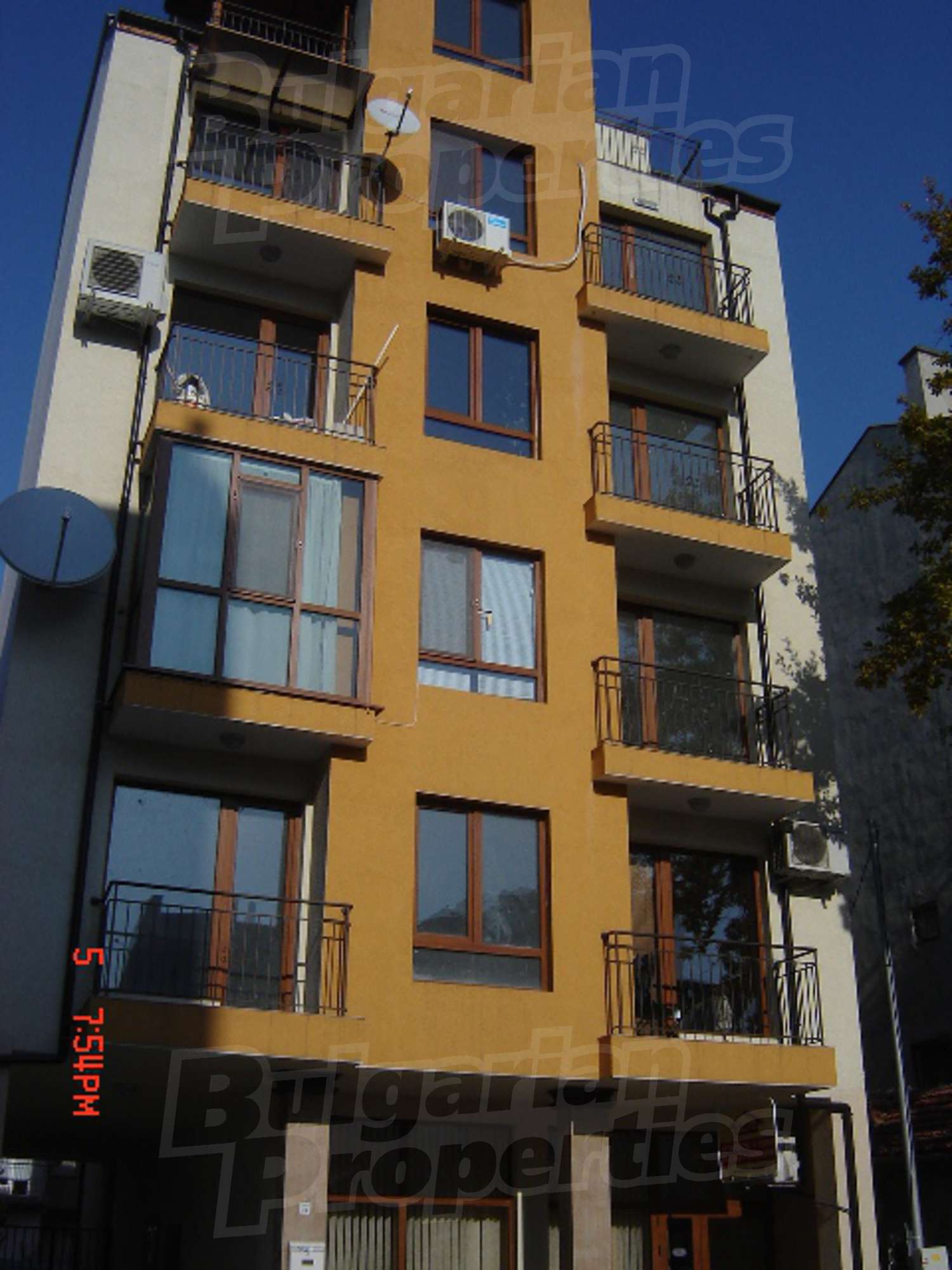 Gallery Picture 3