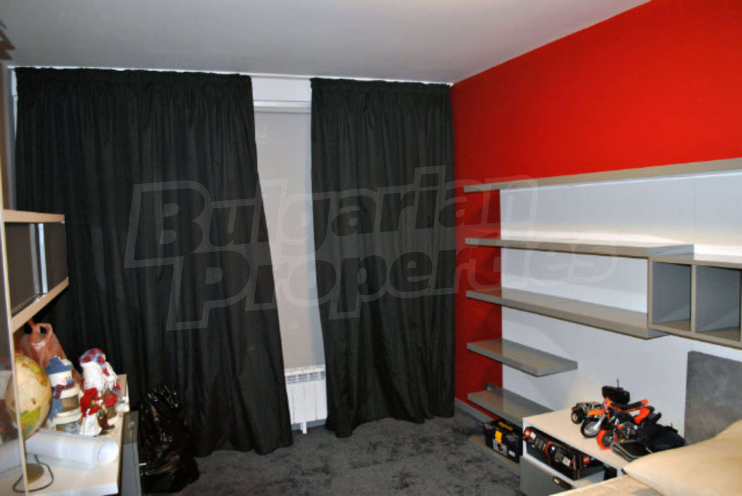 Gallery Picture 14