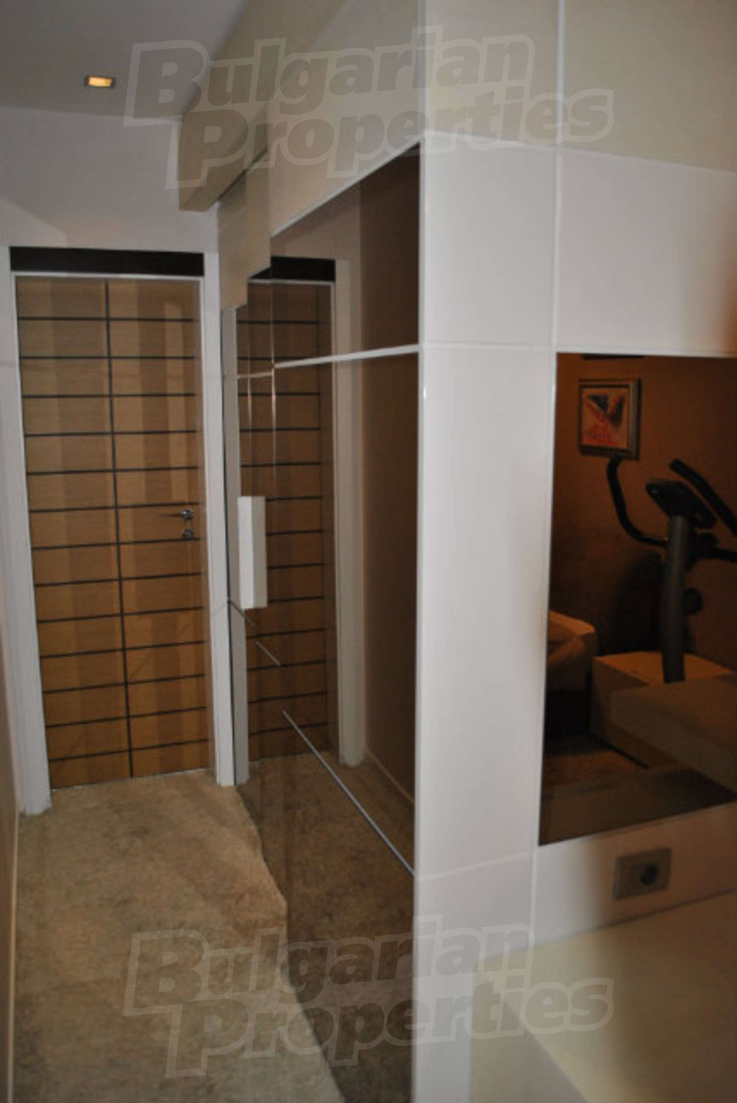 Gallery Picture 3