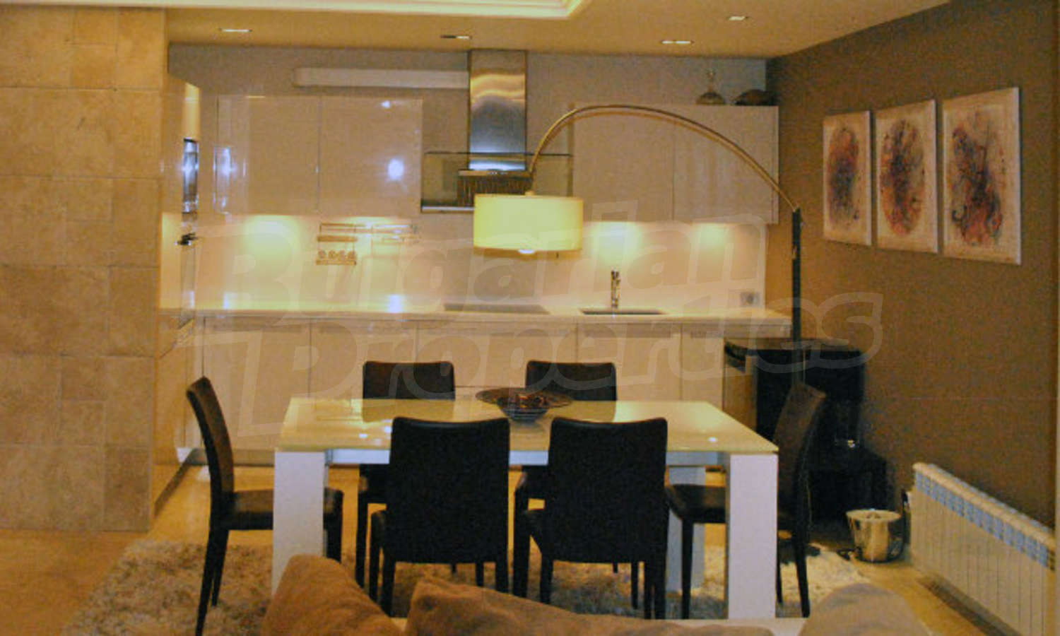Gallery Picture 8
