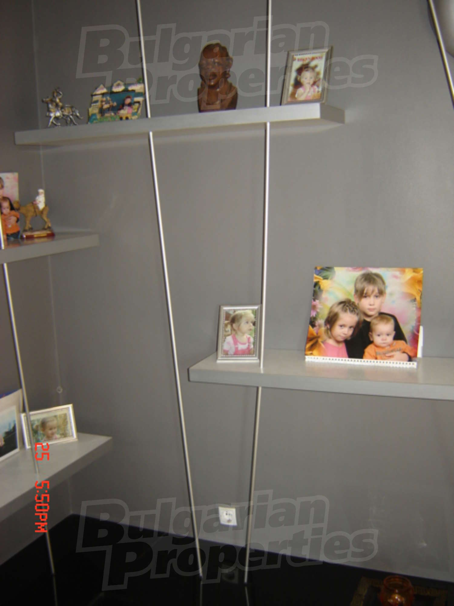 Gallery Picture 11