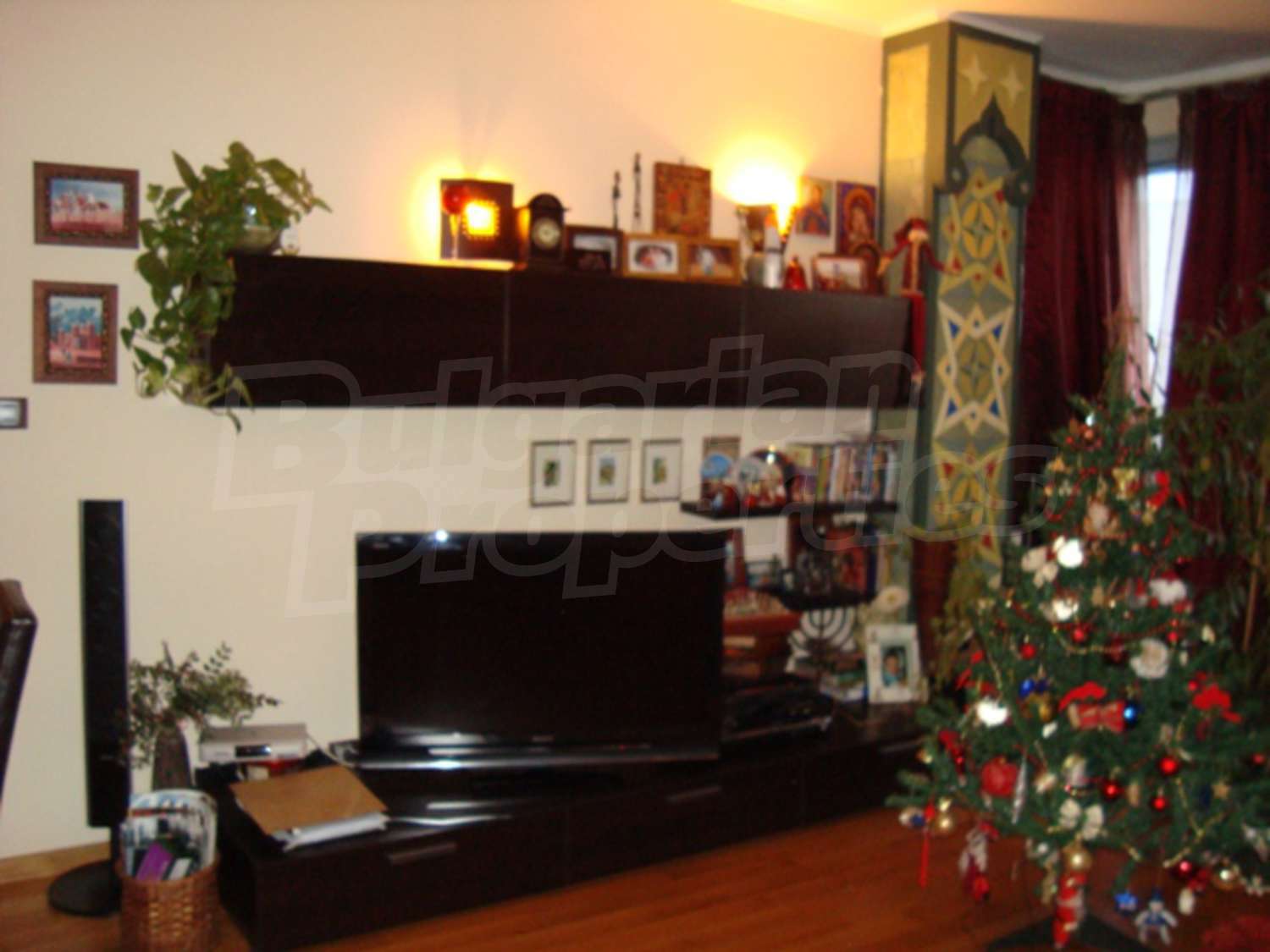Gallery Picture 9