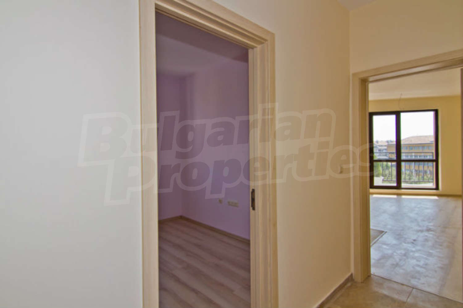 Gallery Picture 12