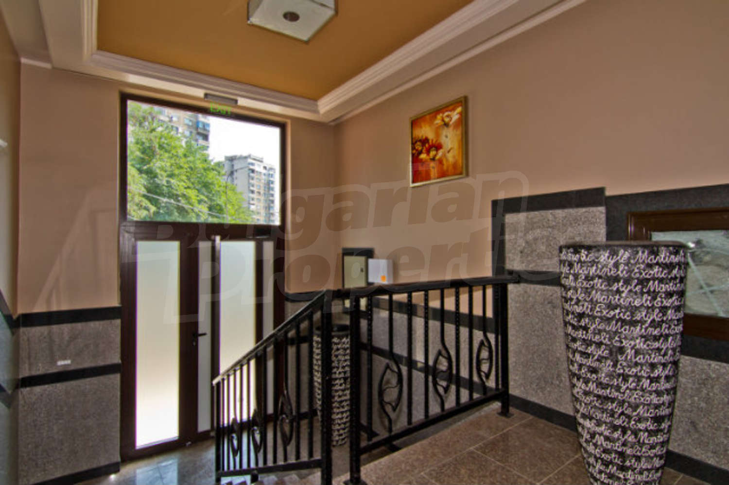 Gallery Picture 13