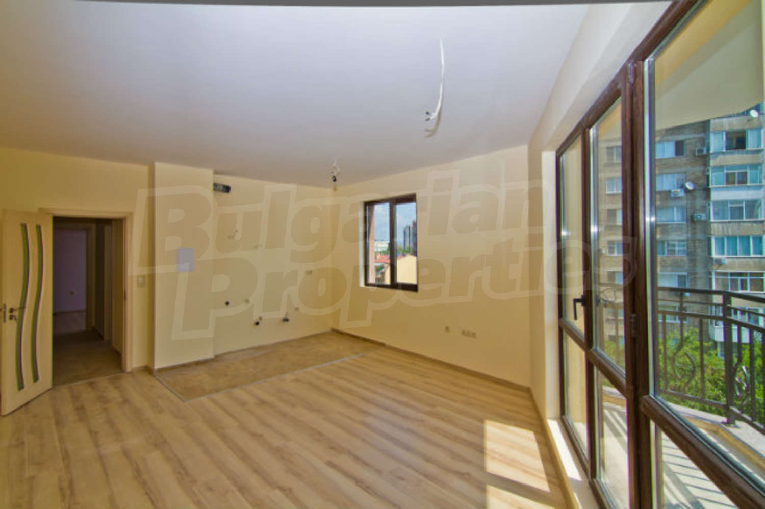 Gallery Picture 8