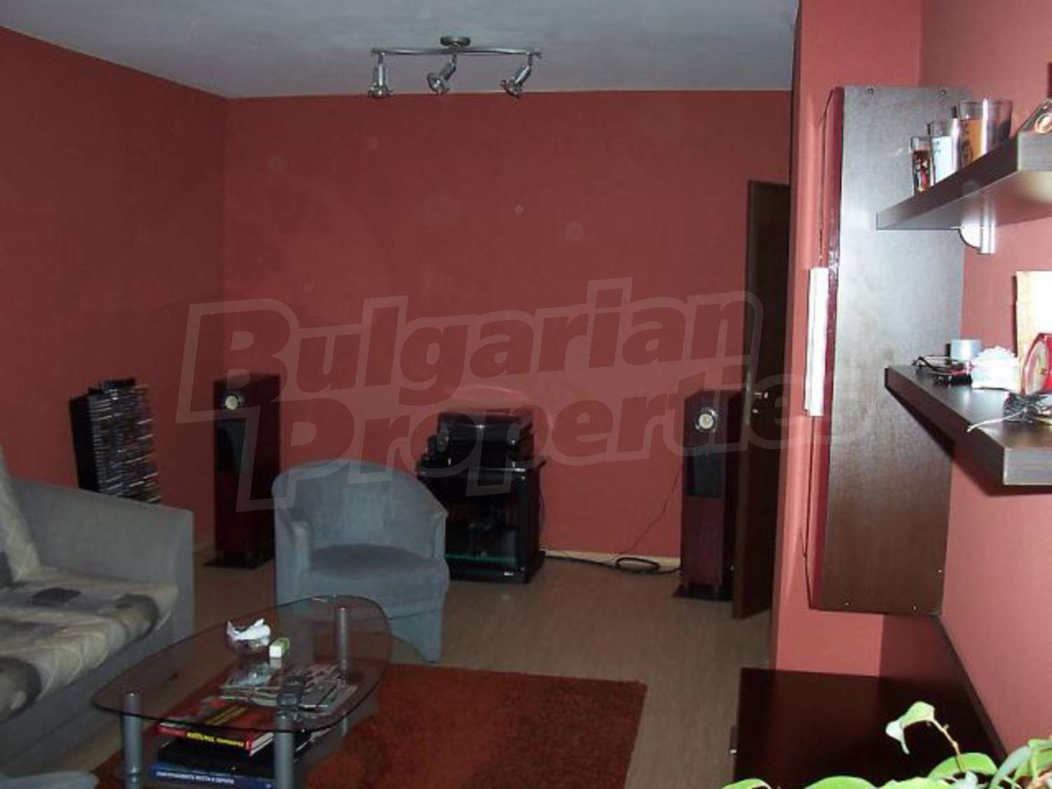 Gallery Picture 2