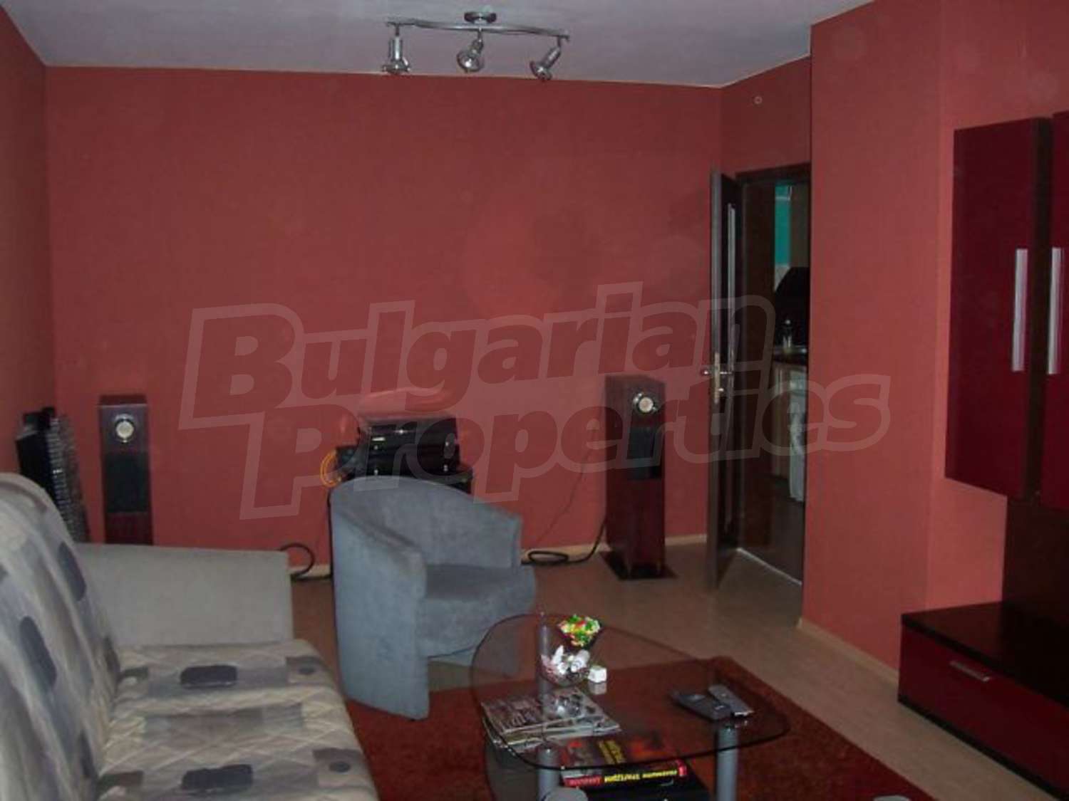 Gallery Picture 3