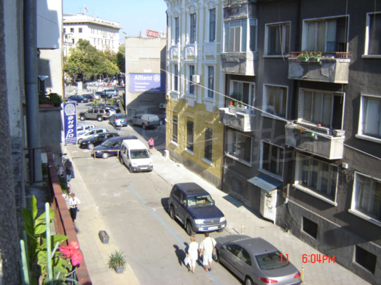 Gallery Picture 35