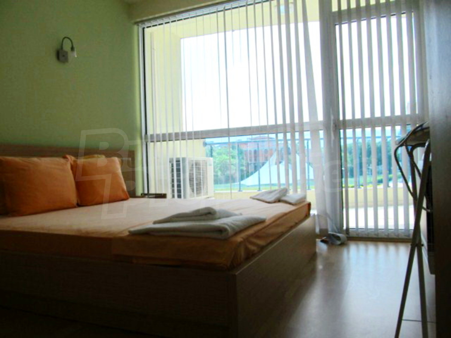 Gallery Picture 13
