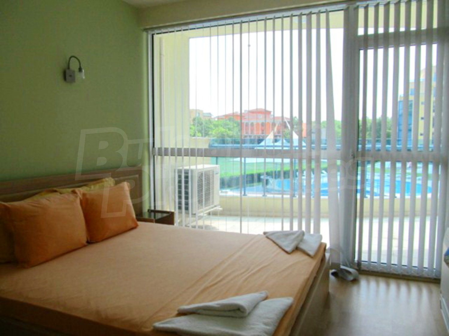 Gallery Picture 14
