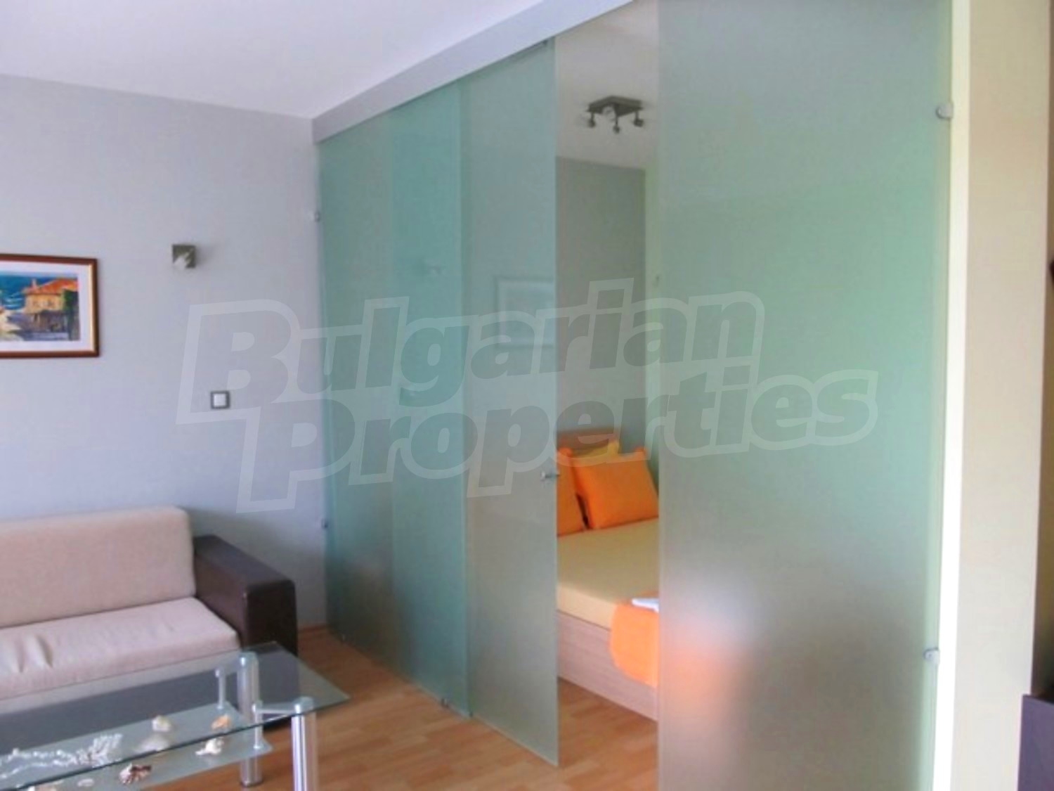 Gallery Picture 17