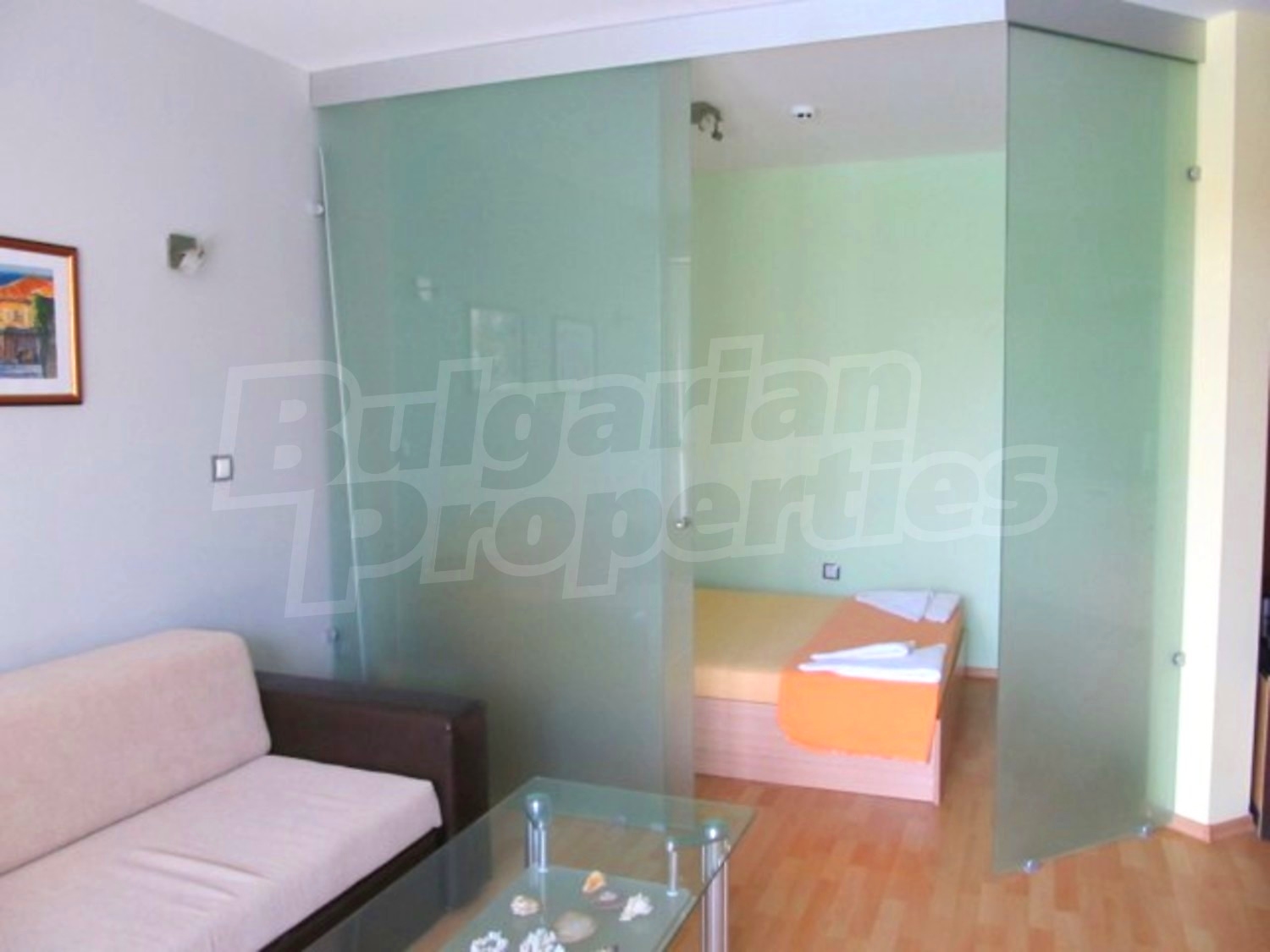 Gallery Picture 18
