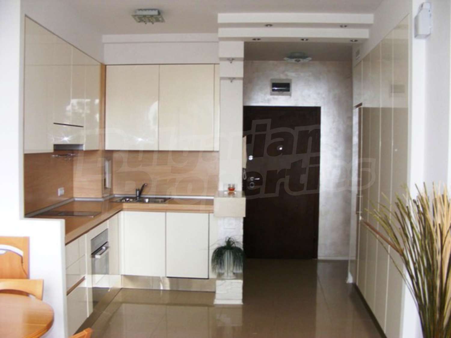 Gallery Picture 6