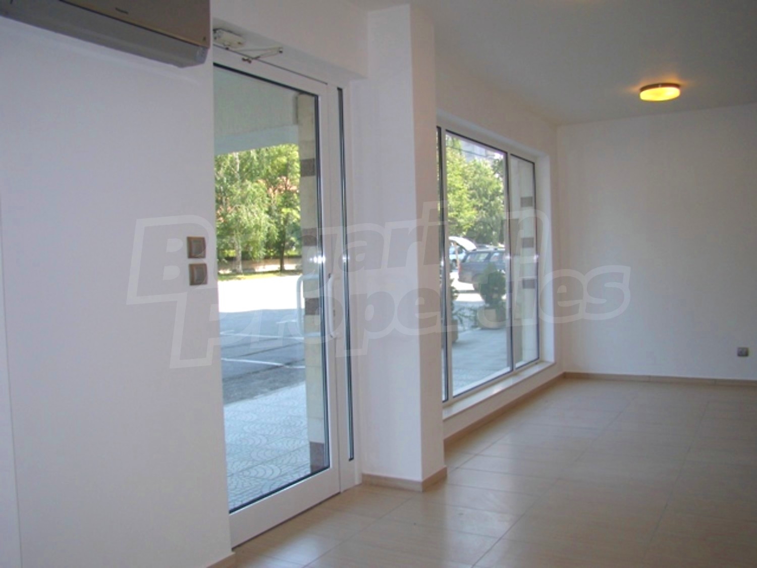 Gallery Picture 17