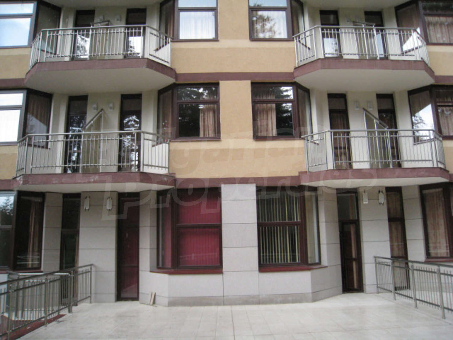 Gallery Picture 14