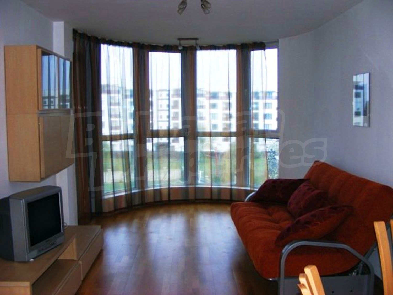 Gallery Picture 3