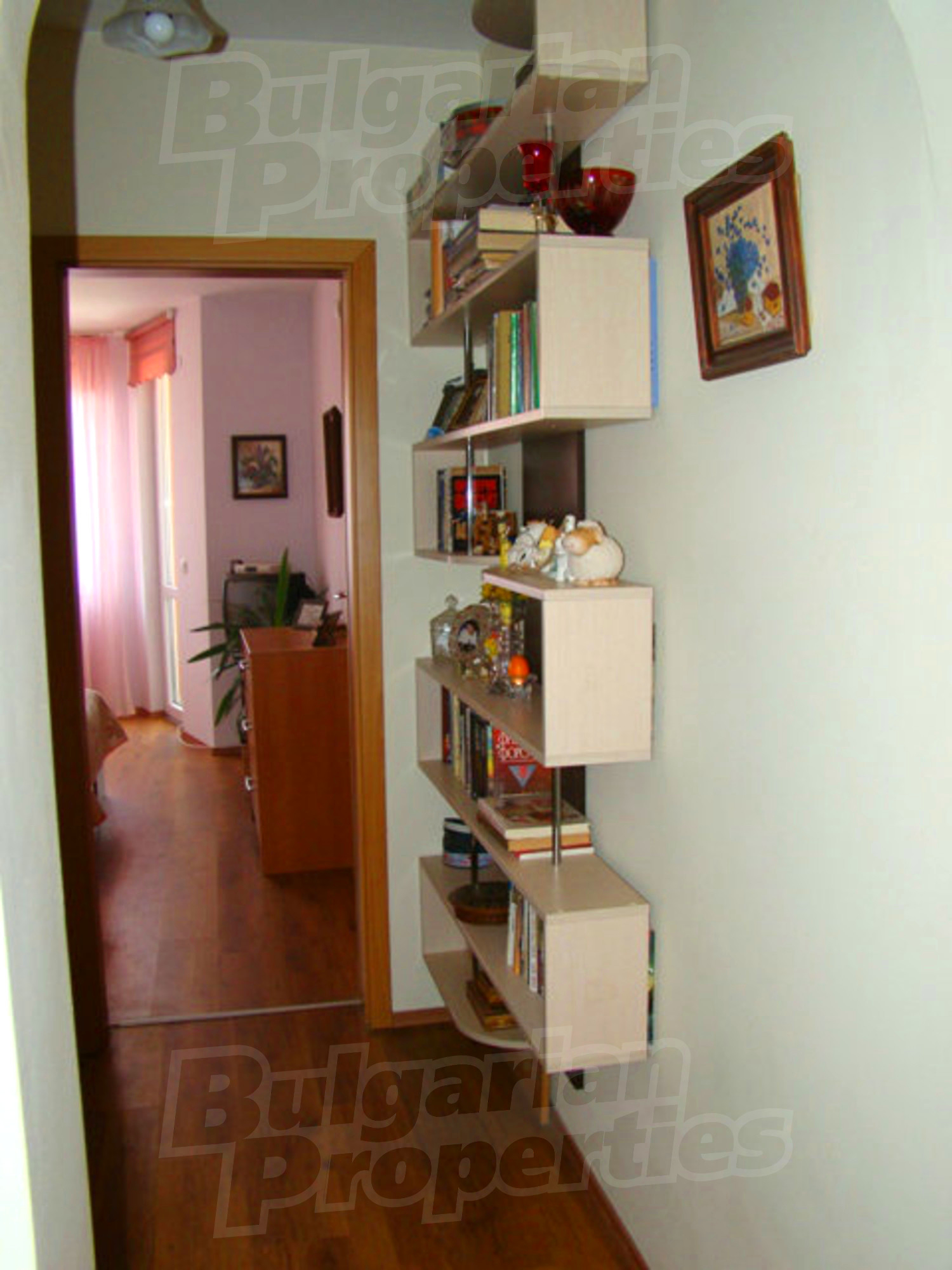 Gallery Picture 19