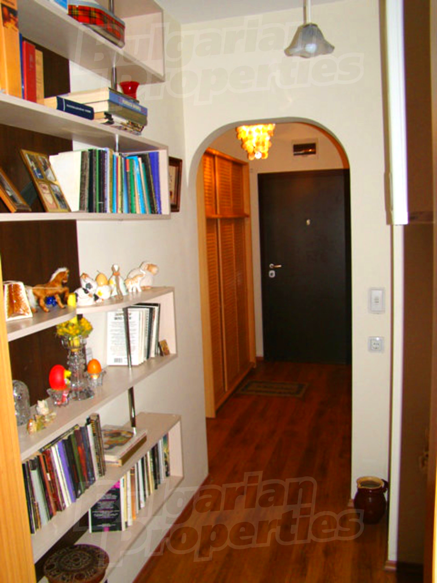 Gallery Picture 24