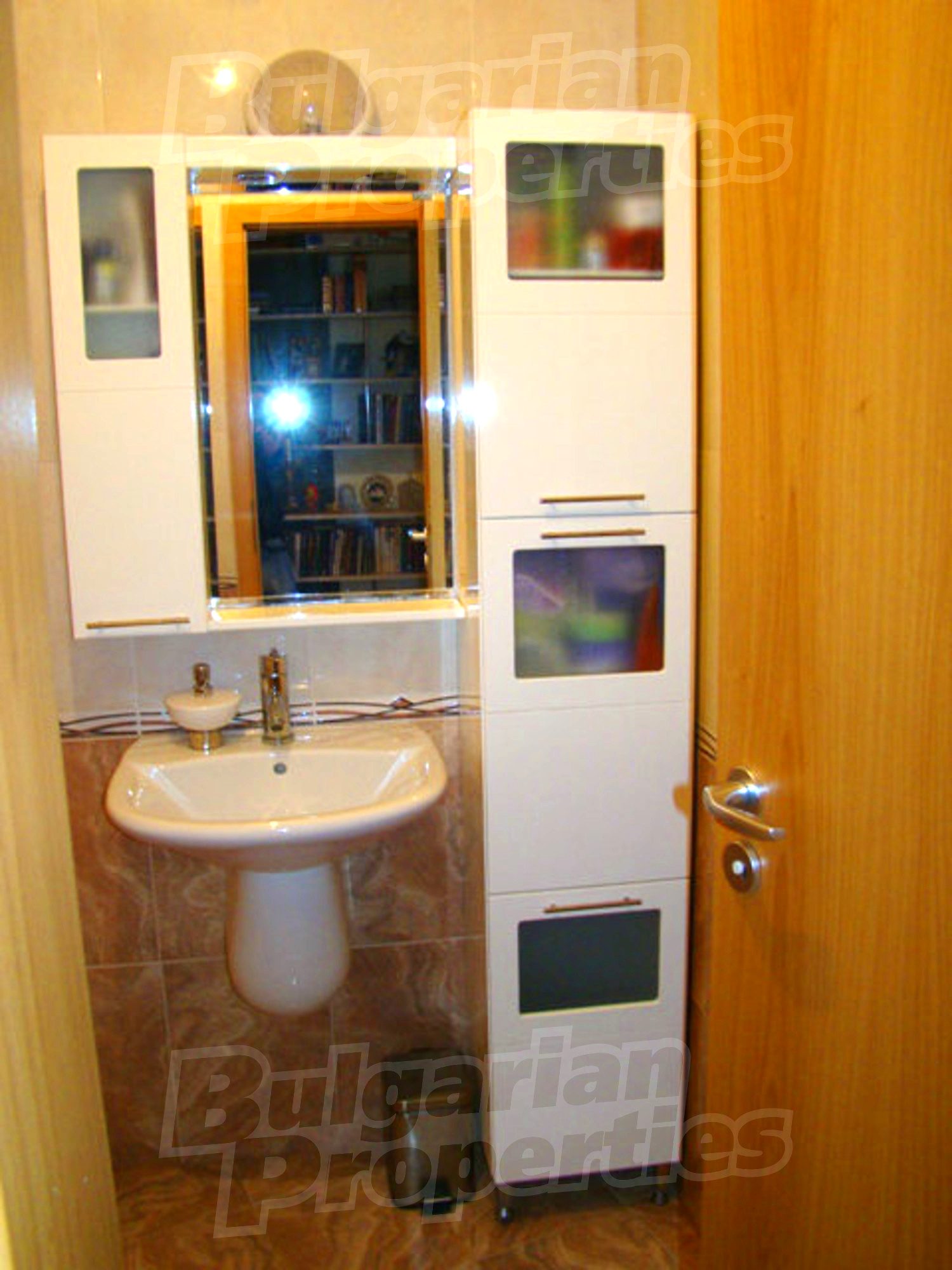 Gallery Picture 27