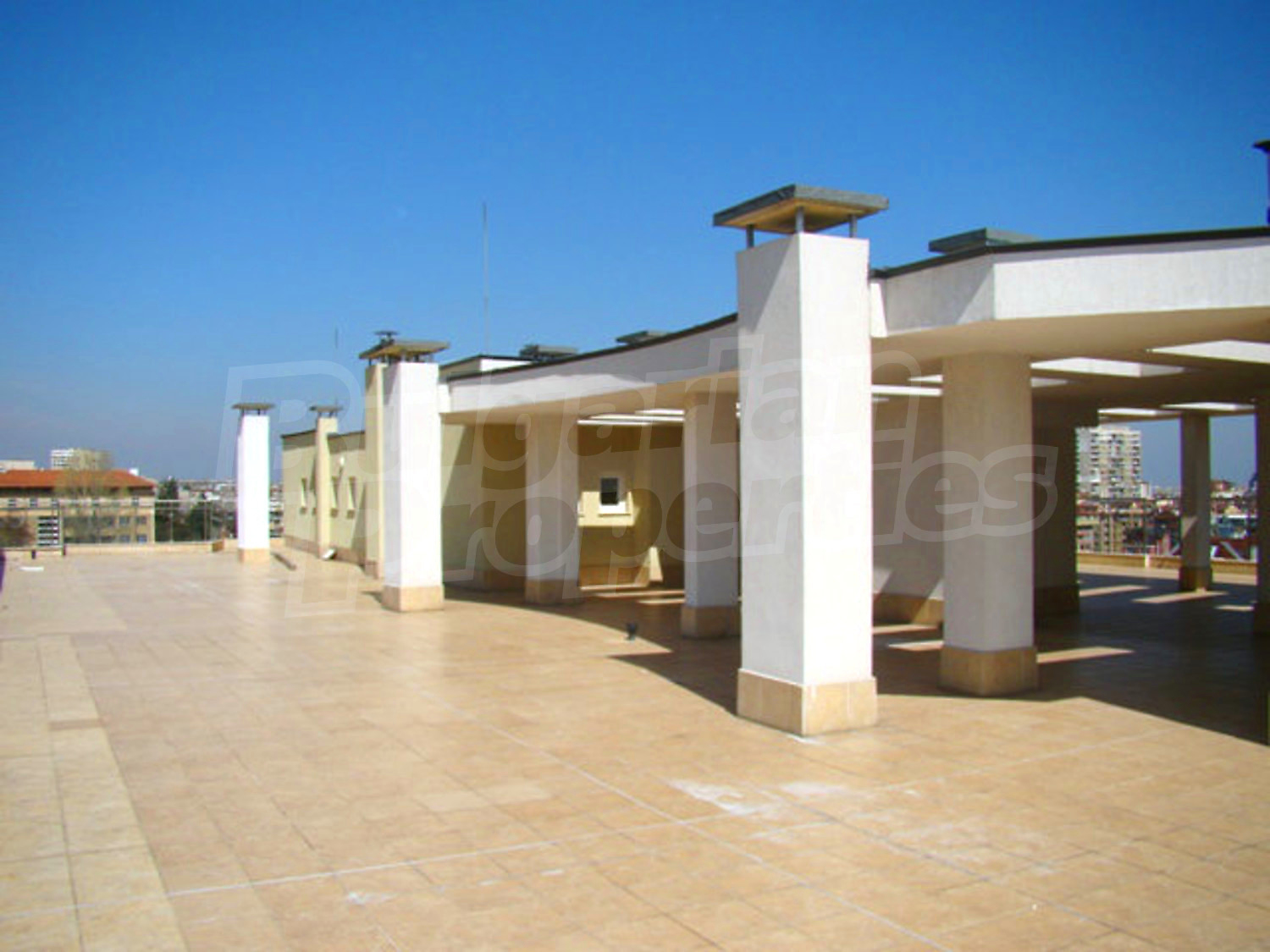 Gallery Picture 33