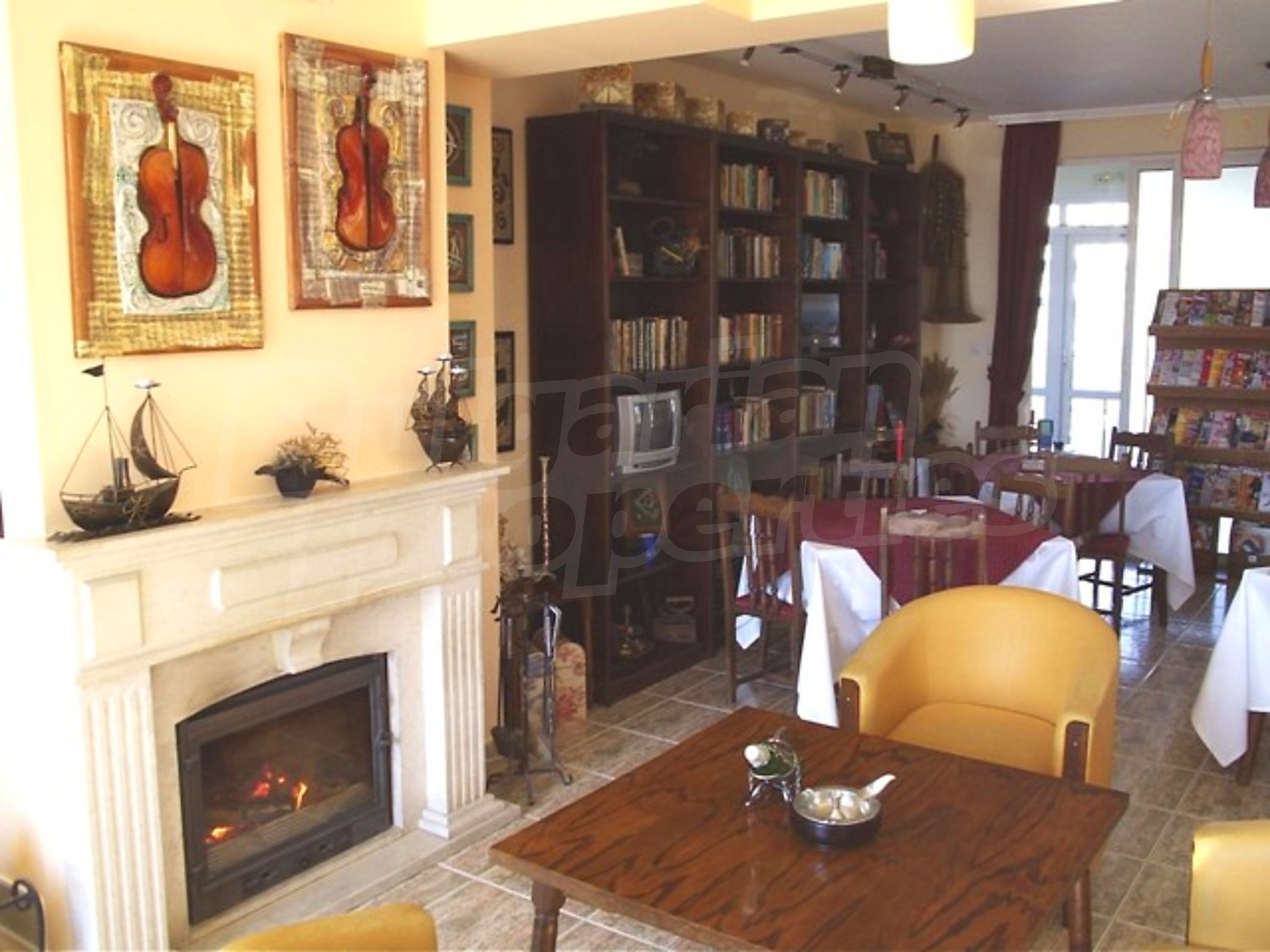 Gallery Picture 9