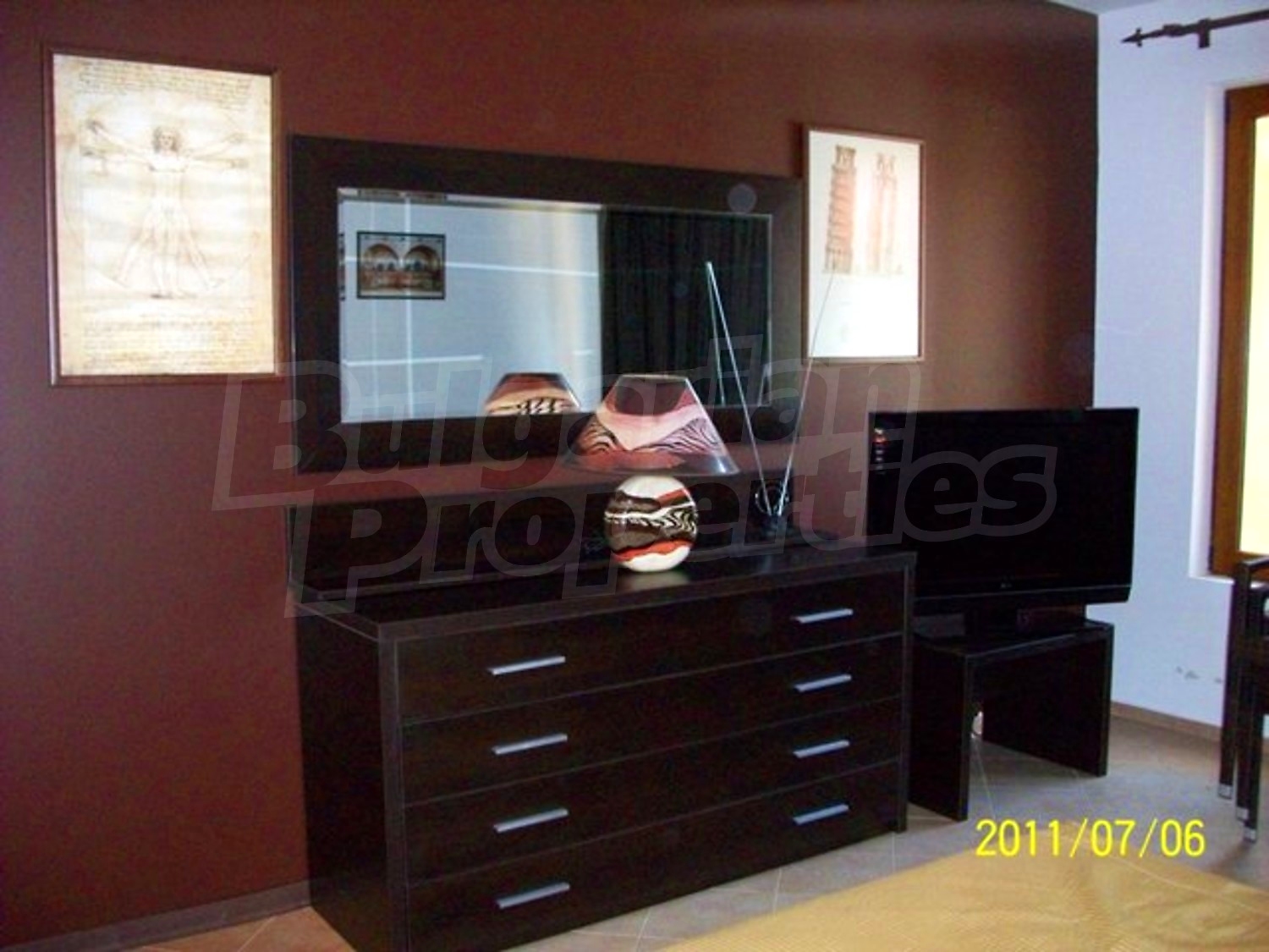 Gallery Picture 13