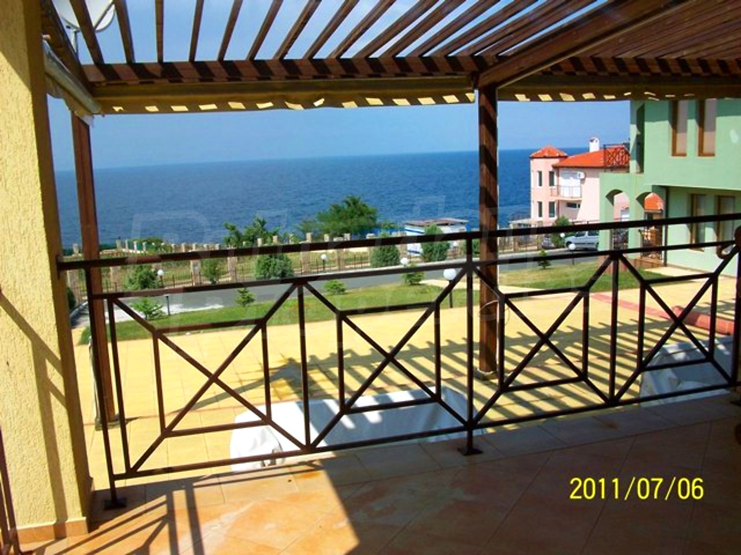 Gallery Picture 35