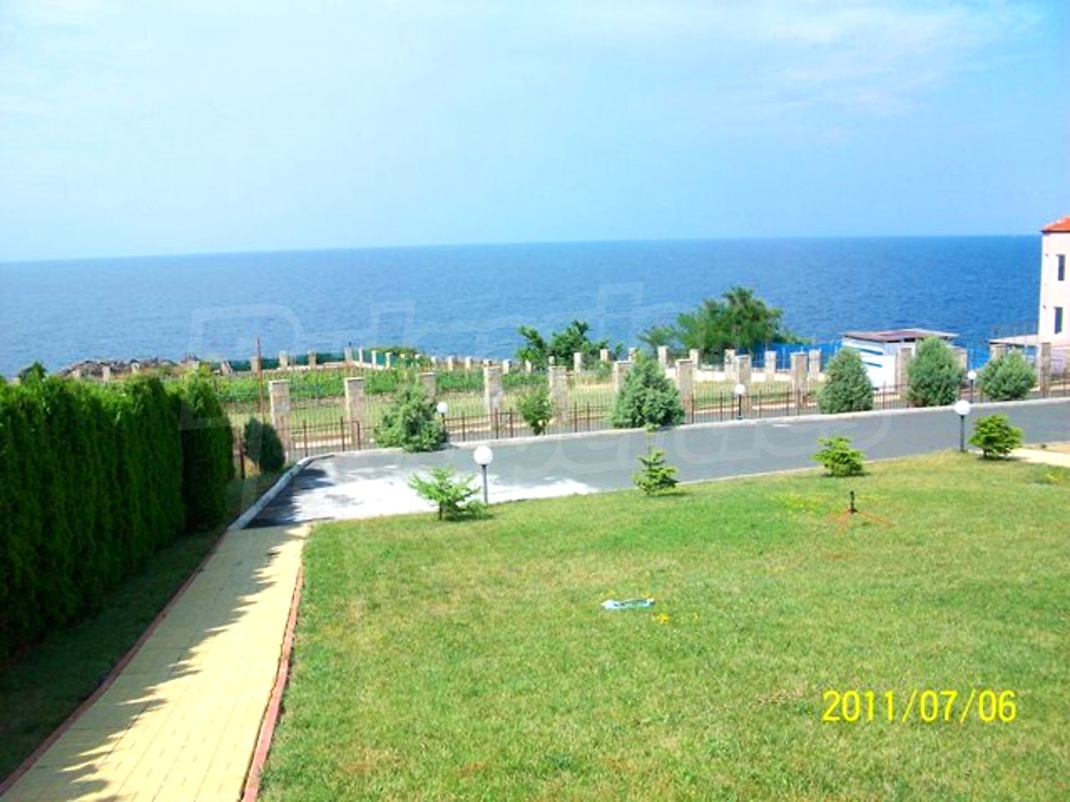 Gallery Picture 37