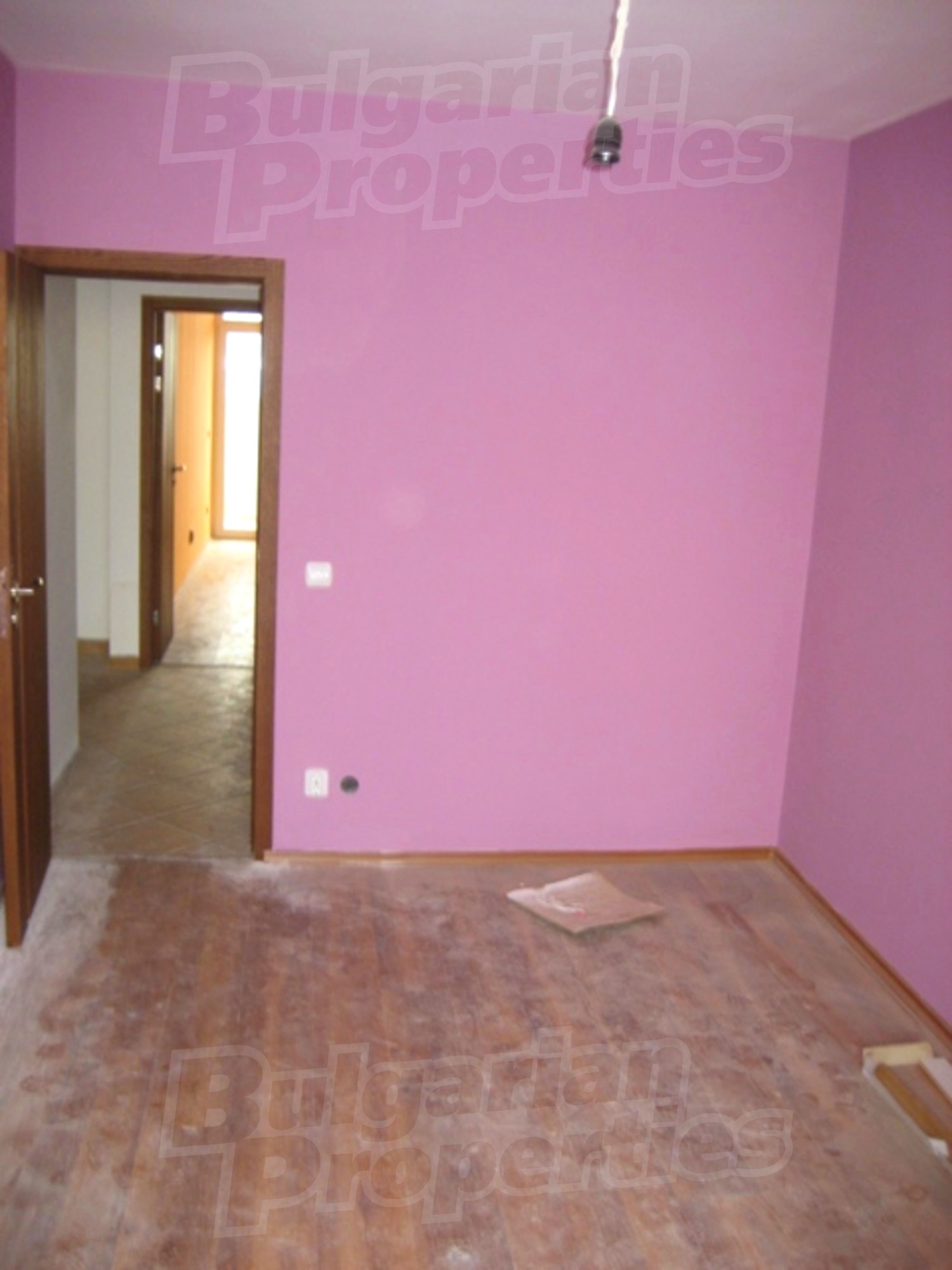 Gallery Picture 15