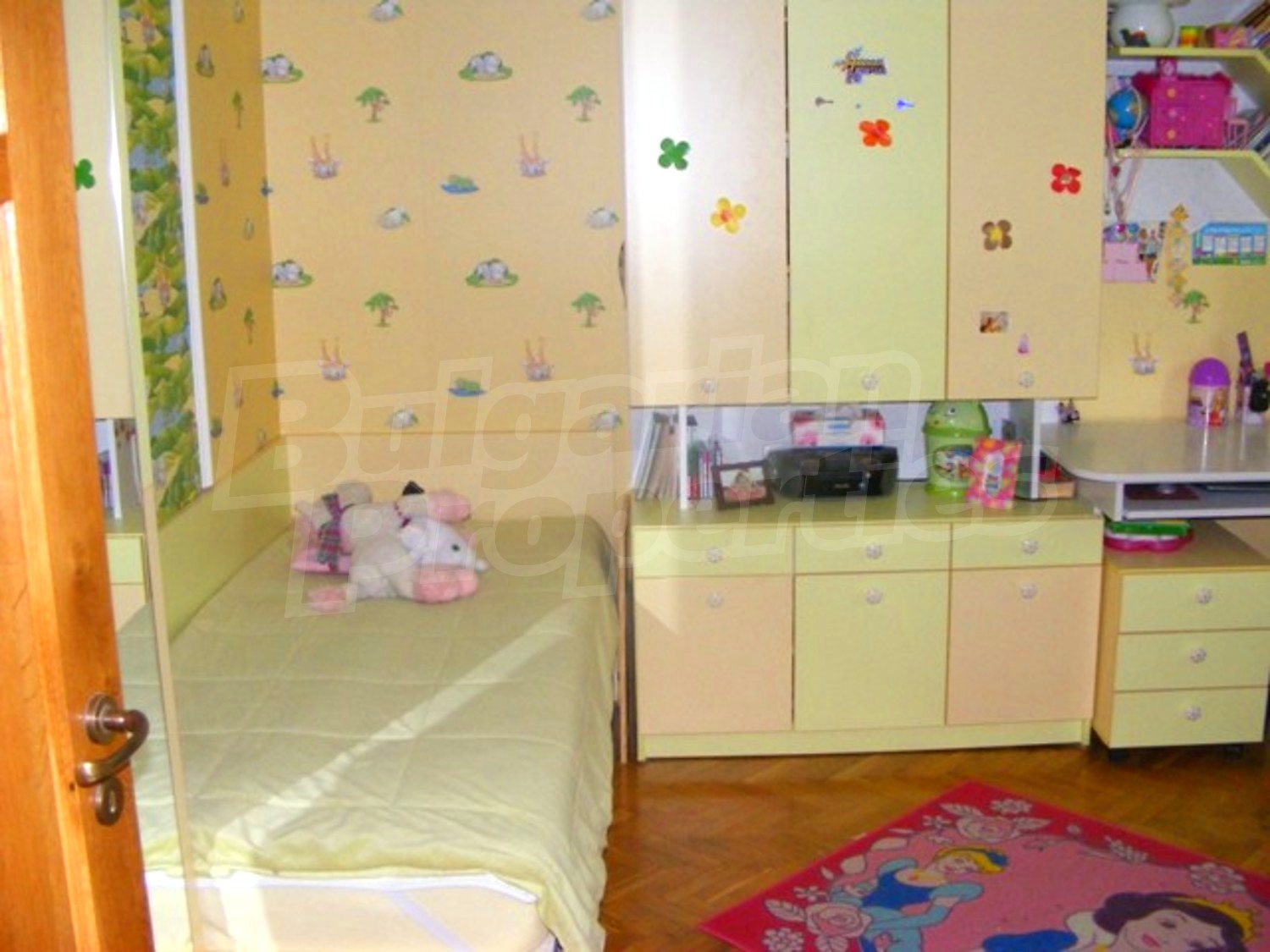 Gallery Picture 18