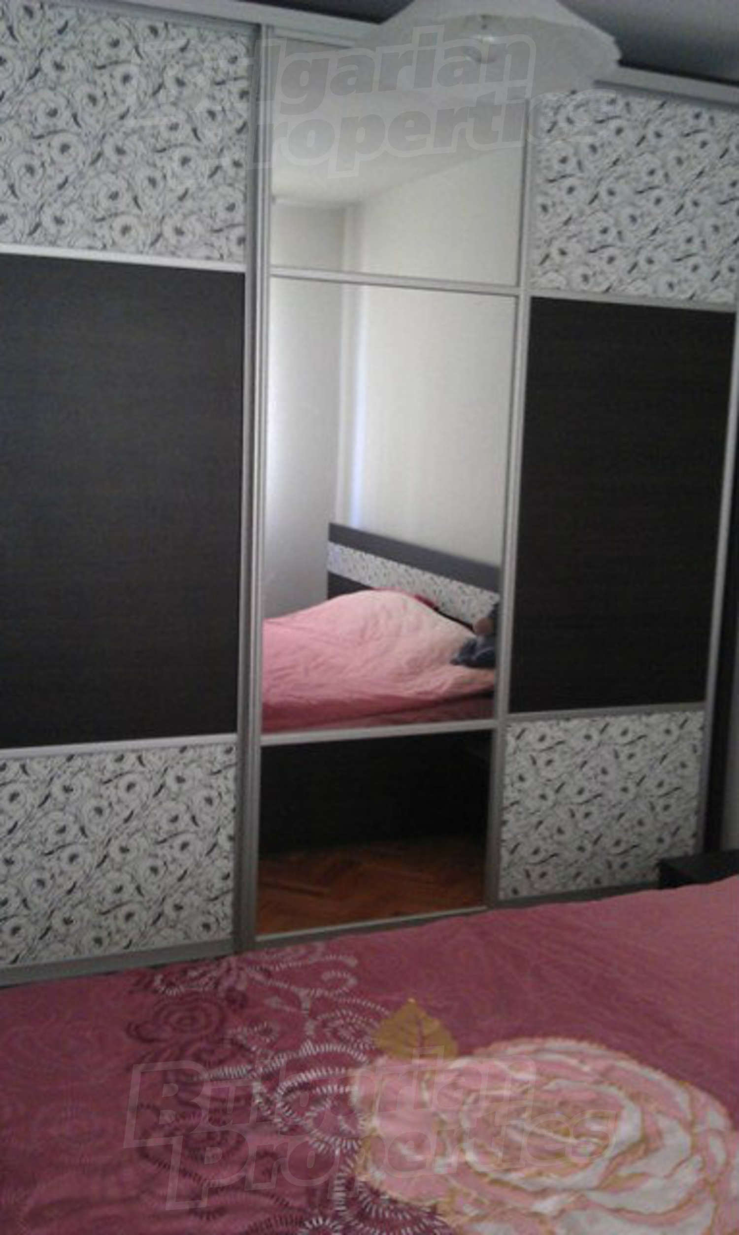 Gallery Picture 13