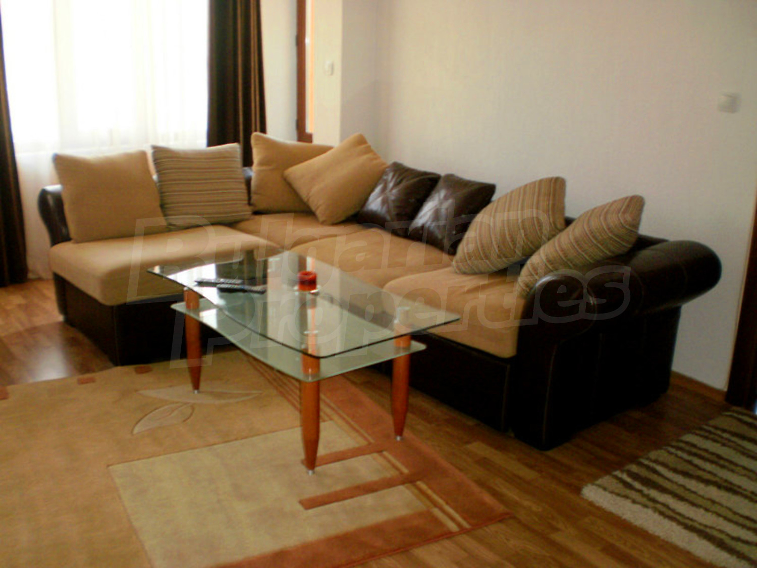 Gallery Picture 10