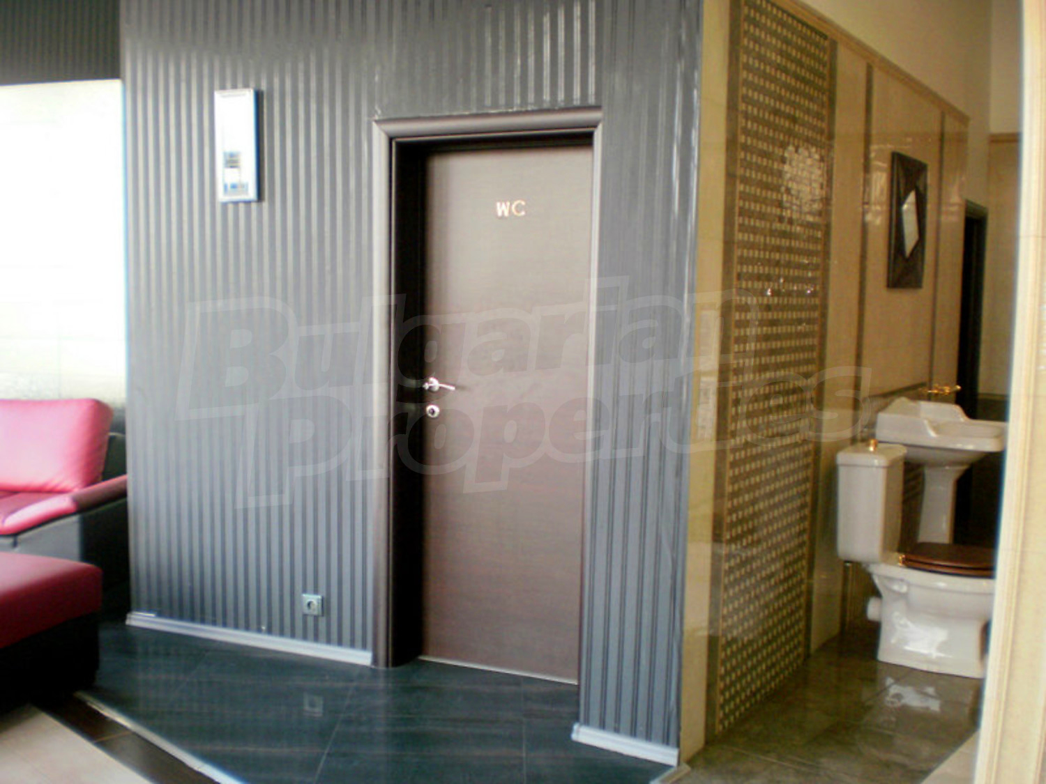 Gallery Picture 17
