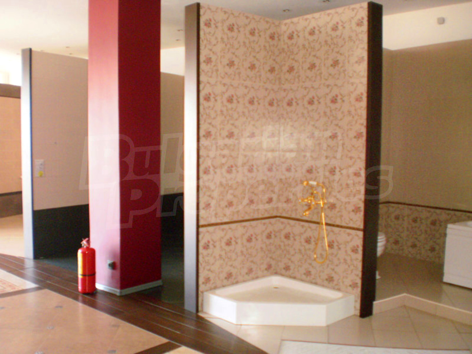 Gallery Picture 21