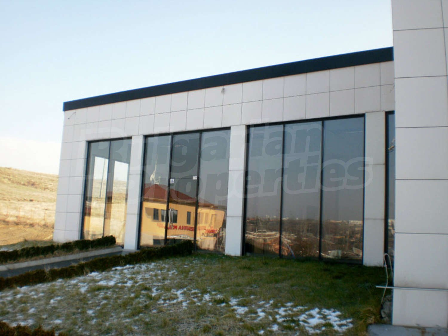 Gallery Picture 4