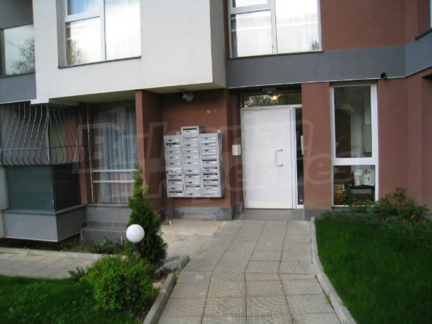 Gallery Picture 19