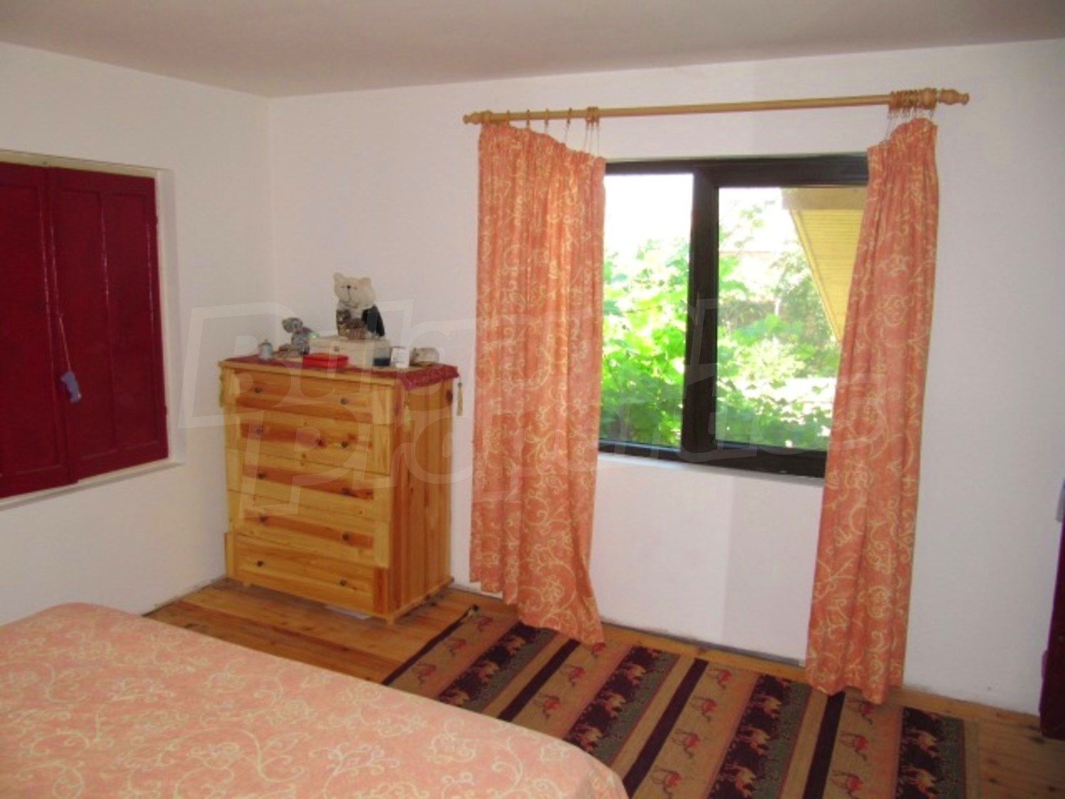 Gallery Picture 16