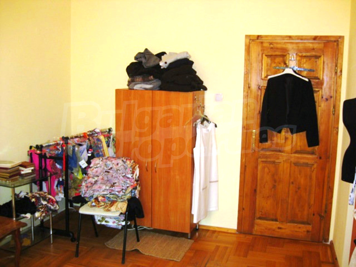 Gallery Picture 5