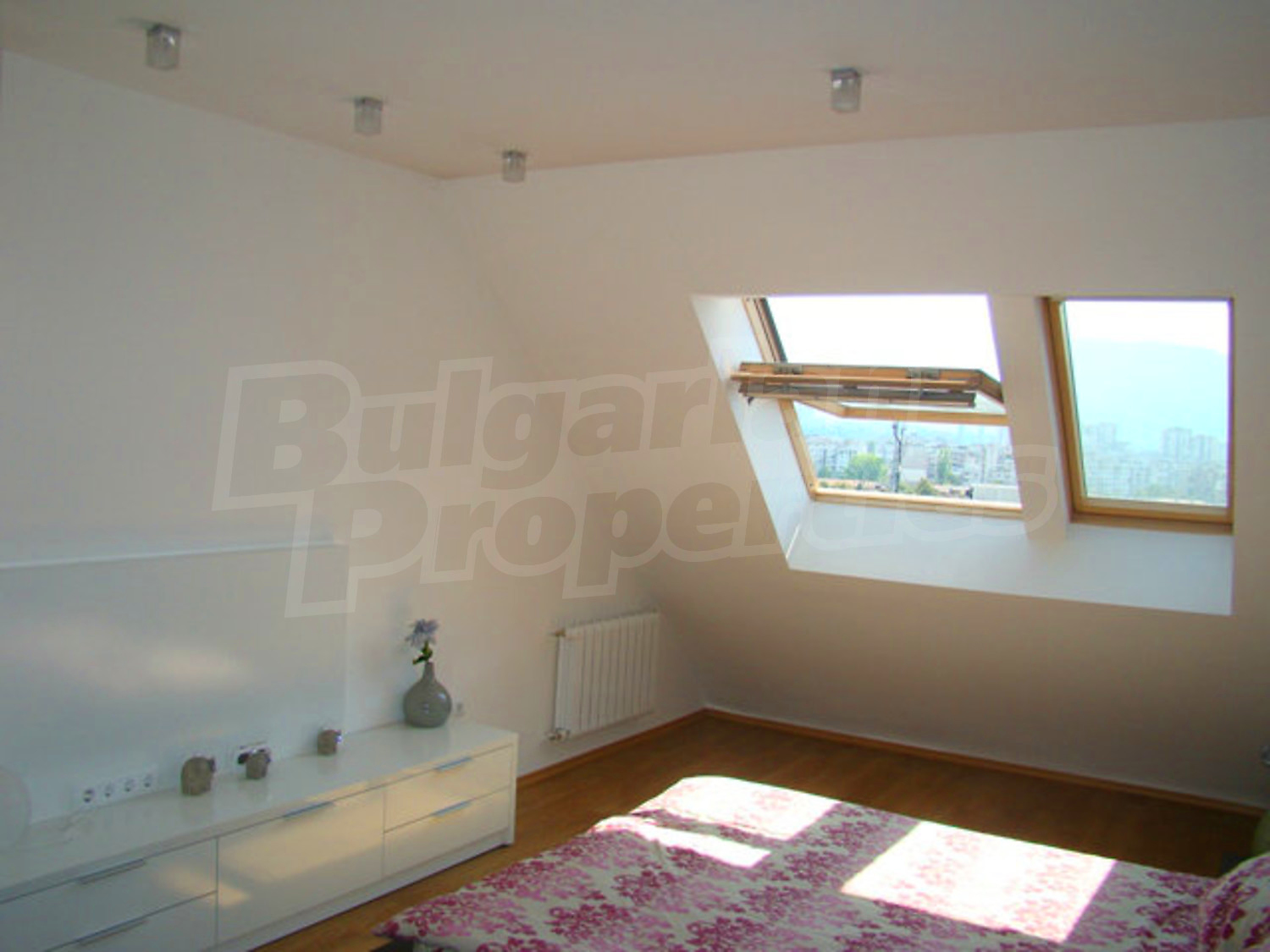Gallery Picture 20