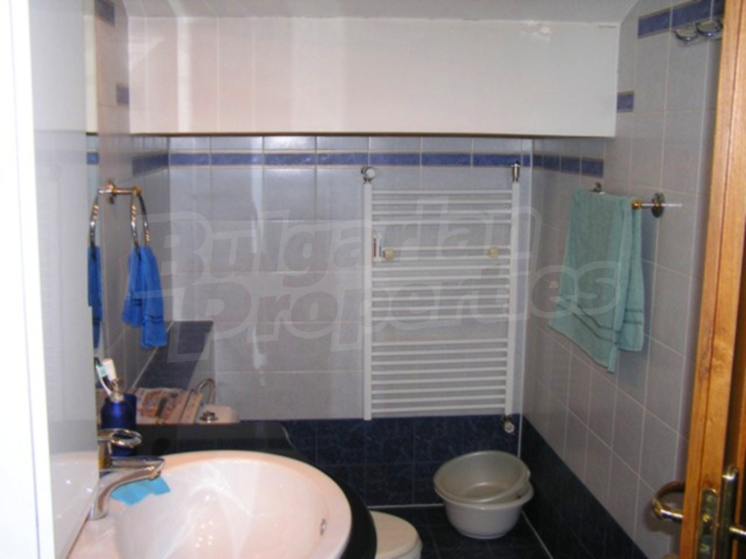 Gallery Picture 16