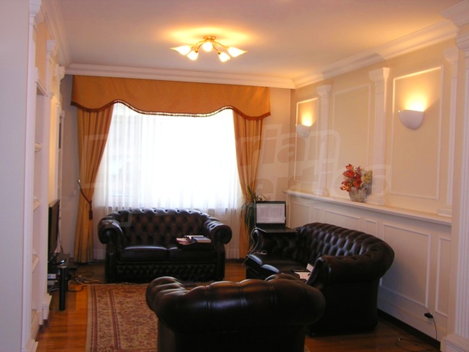 Gallery Picture 27