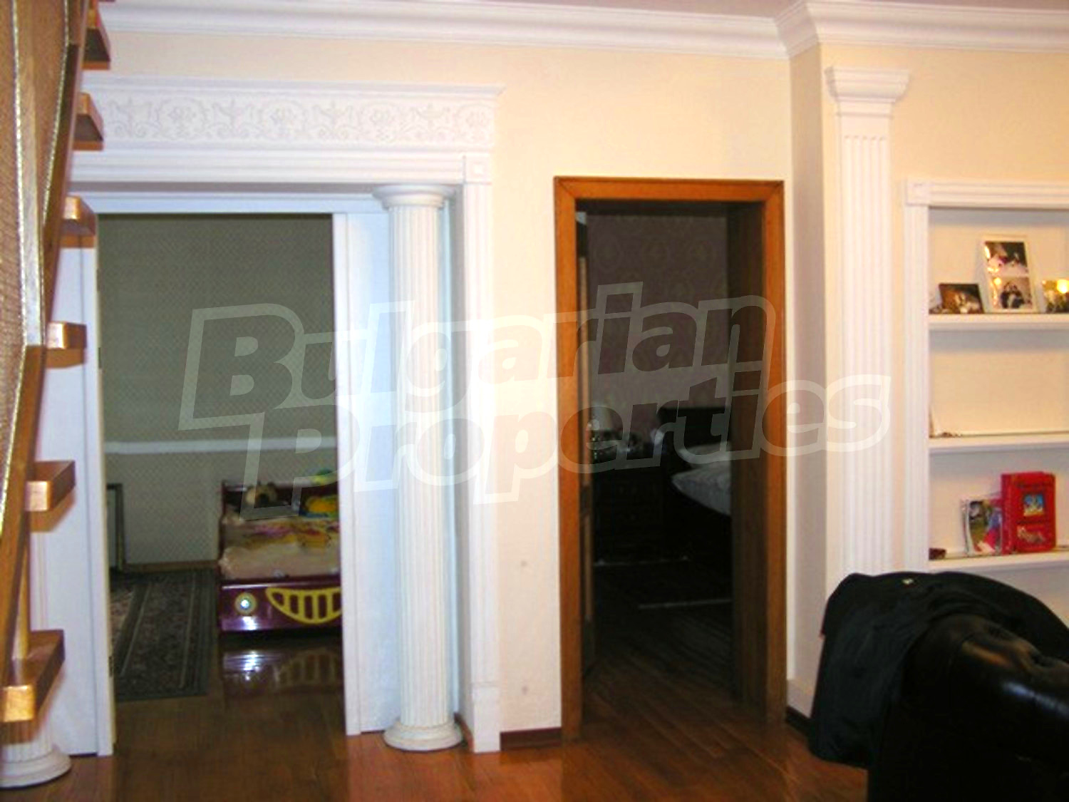 Gallery Picture 4